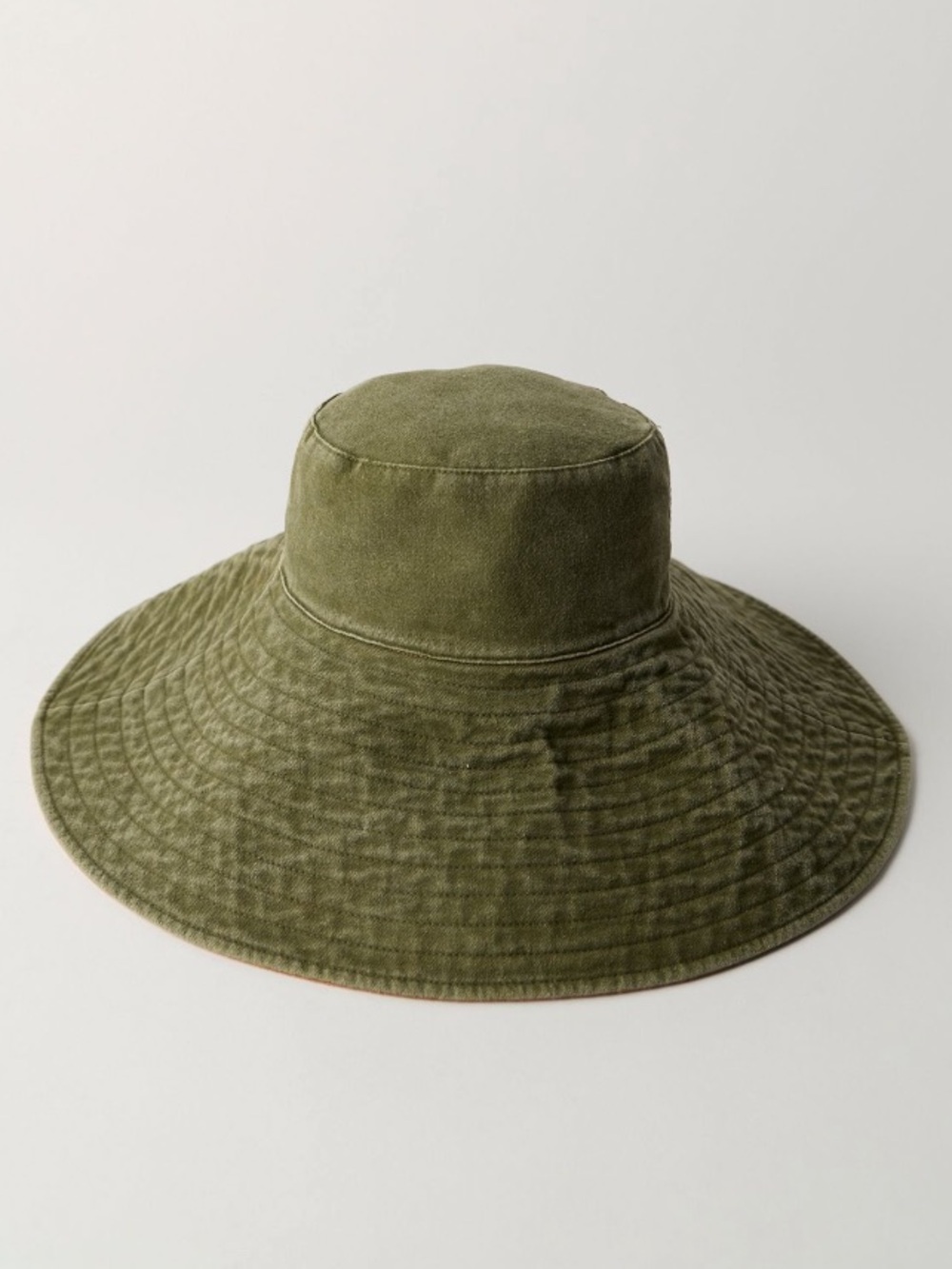 Free People Oversized Washed Bucket Hat - Casual Beach Style-Neutral-NWT - Picture 2 of 9
